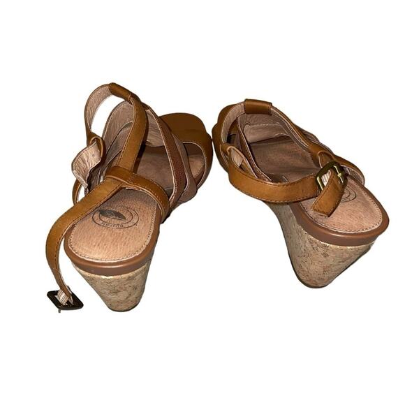 Nurture Brown Leather Wedges, Size 10 - Picture 5 of 5